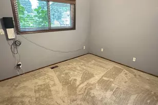 9150 SW Apache Dr, Tualatin, OR 97062 - Photo 15