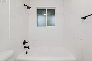 635 NE Dallas St, Camas, WA 98607 - Photo 13