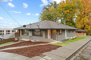 635 NE Dallas St, Camas, WA 98607 - Photo 1