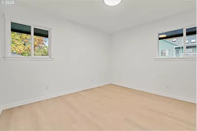 635 NE Dallas St, Camas, WA 98607 - Photo 11