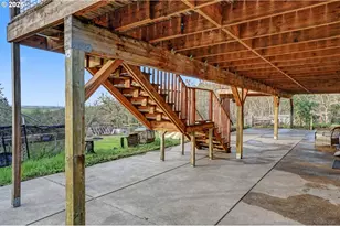 33781 Mt Tom Dr, Harrisburg, OR 97446 - Photo 35