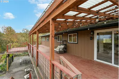 33781 Mount Tom Dr, Harrisburg, OR 97446 - Photo 39