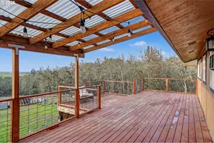 33781 Mt Tom Dr, Harrisburg, OR 97446 - Photo 41