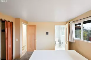 33781 Mt Tom Dr, Harrisburg, OR 97446 - Photo 31