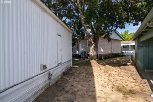 1999 Jansen Way, Woodburn, OR 97071 - Photo 33