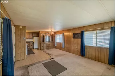 1999 Jansen Way, Woodburn, OR 97071 - Photo 13