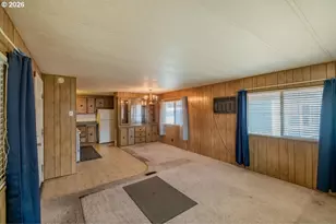 1999 Jansen Way, Woodburn, OR 97071 - Photo 13