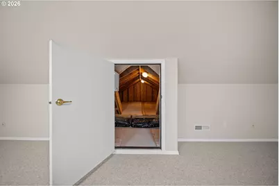 1579 S Pepperwood St, Canby, OR 97013 - Photo 31