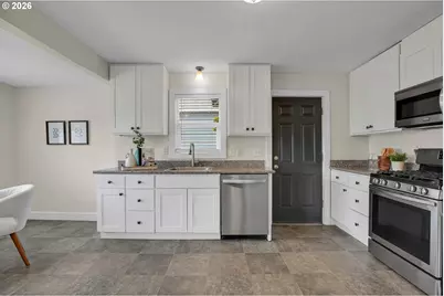 2691 Lancaster St, West Linn, OR 97068 - Photo 15