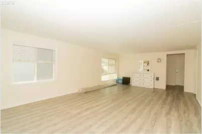 1620 9th St, Springfield, OR 97477 - Photo 37