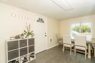 1620 9th St, Springfield, OR 97477 - Photo 29