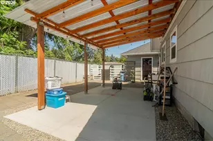 1620 9th St, Springfield, OR 97477 - Photo 41