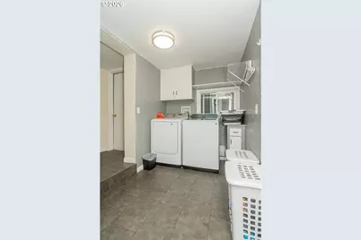 1620 9th St, Springfield, OR 97477 - Photo 23