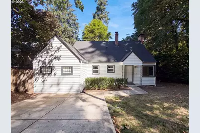 605 Ash St, Lake Oswego, OR 97034 - Photo 1