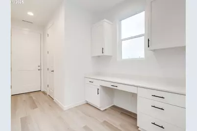 2125 SW 5th Pl, Battle Ground, WA 98604 - Photo 5