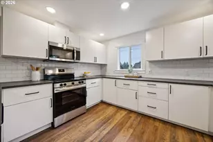 4563 NE 47th Ave, Portland, OR 97218 - Photo 5