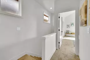 5769 S Kelly Ave, Portland, OR 97239 - Photo 21