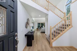 10714 SW Tualatin Dr, Portland, OR 97224 - Photo 5