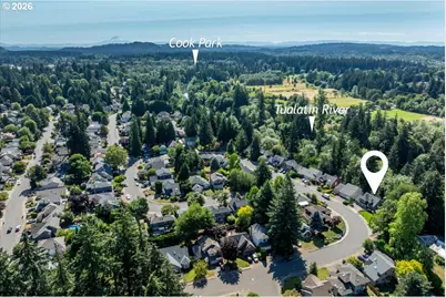 10714 SW Tualatin Dr, Portland, OR 97224 - Photo 3