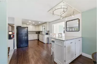 2501 Stratford St, Eugene, OR 97404 - Photo 9