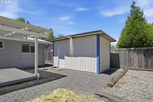 2501 Stratford St, Eugene, OR 97404 - Photo 37