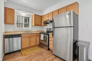 6919 N Leavitt Ave, Portland, OR 97203 - Photo 11