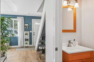 6919 N Leavitt Ave, Portland, OR 97203 - Photo 13