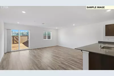 1442 Laura Vista Dr NW, Albany, OR 97321 - Photo 9