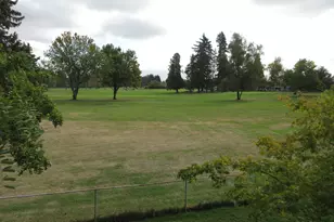 1308 NE Hogan Dr, Gresham, OR 97030 - Photo 11