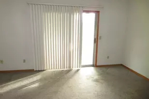 1308 NE Hogan Dr, Gresham, OR 97030 - Photo 7