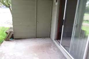 1308 NE Hogan Dr, Gresham, OR 97030 - Photo 13