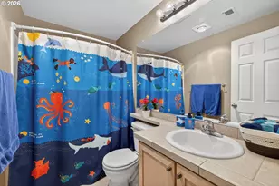 10797 SW Canterbury Ln, Portland, OR 97224 - Photo 27