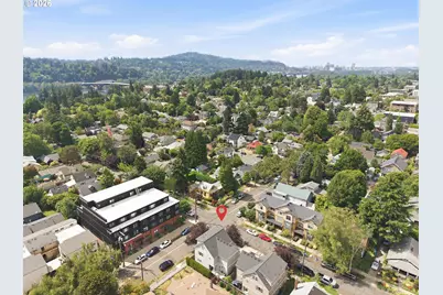 1302 SE Marion St, Portland, OR 97202 - Photo 37