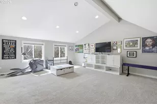 1302 SE Marion St, Portland, OR 97202 - Photo 27