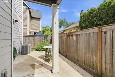 1302 SE Marion St, Portland, OR 97202 - Photo 33