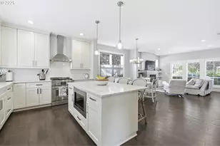 1302 SE Marion St, Portland, OR 97202 - Photo 9