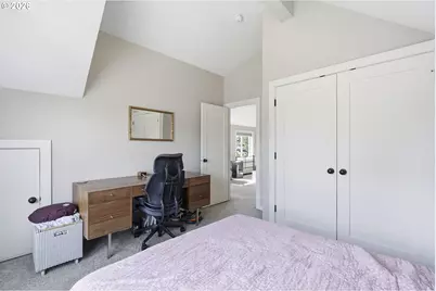 1302 SE Marion St, Portland, OR 97202 - Photo 37