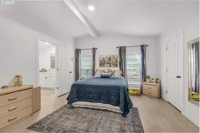 18780 Central Point Rd #19, Oregon City, OR 97045 - Photo 13