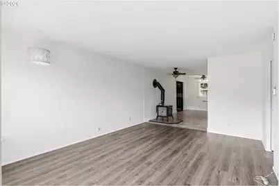 3055 SE 115th Ave, Portland, OR 97266 - Photo 5