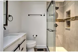 3921 E 4th Plain Blvd, Vancouver, WA 98661 - Photo 21