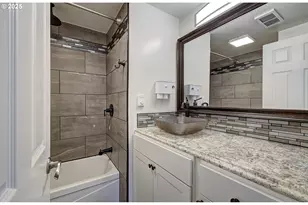 3921 E 4th Plain Blvd, Vancouver, WA 98661 - Photo 19