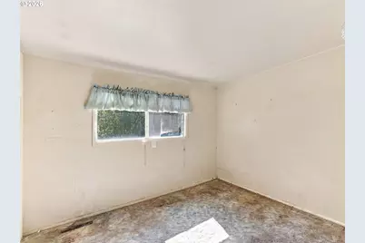 1065 Elm Ave, Coos Bay, OR 97420 - Photo 9