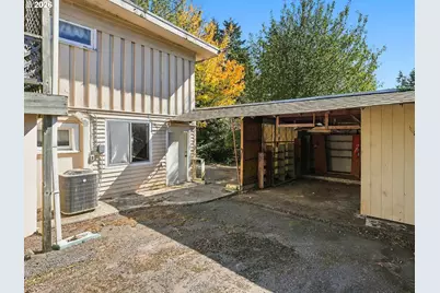 1065 Elm Ave, Coos Bay, OR 97420 - Photo 27
