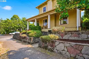 4552 NE 19th Ave, Portland, OR 97211 - Photo 9
