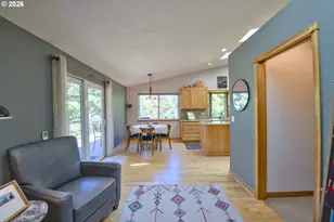23755 NE Casavant Dr, Hillsboro, OR 97123 - Photo 13