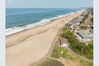 330 El Rotundo Ave, Lincoln City, OR 97367 - Photo 41