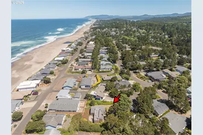 330 El Rotundo Ave, Lincoln City, OR 97367 - Photo 35