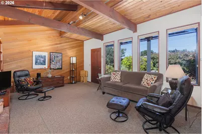330 El Rotundo Ave, Lincoln City, OR 97367 - Photo 7