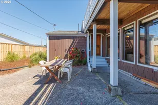 330 El Rotundo Ave, Lincoln City, OR 97367 - Photo 27