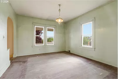 826 E 15th St, The Dalles, OR 97058 - Photo 9